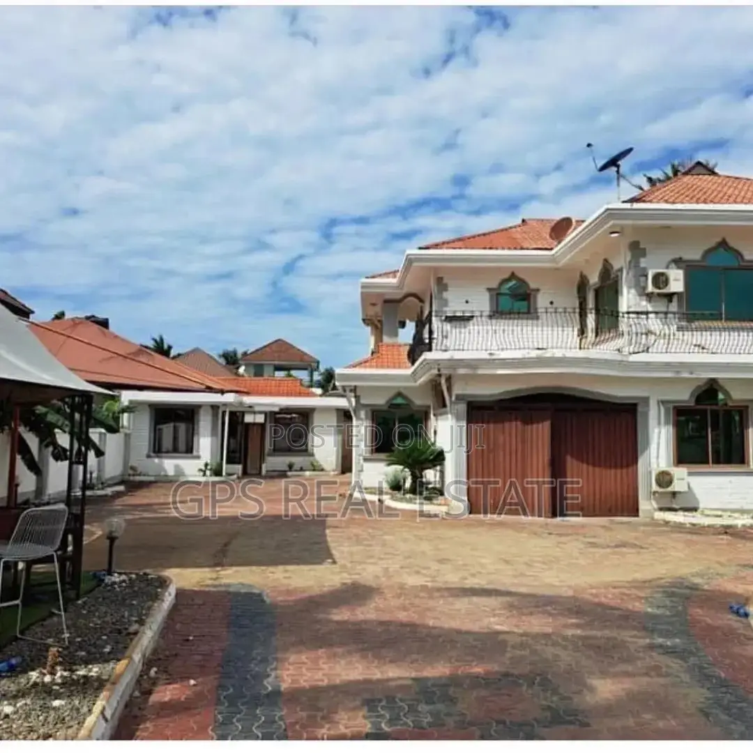 4bdrm House in Mbezi Beach, Kinondoni for Sale in Kinondoni