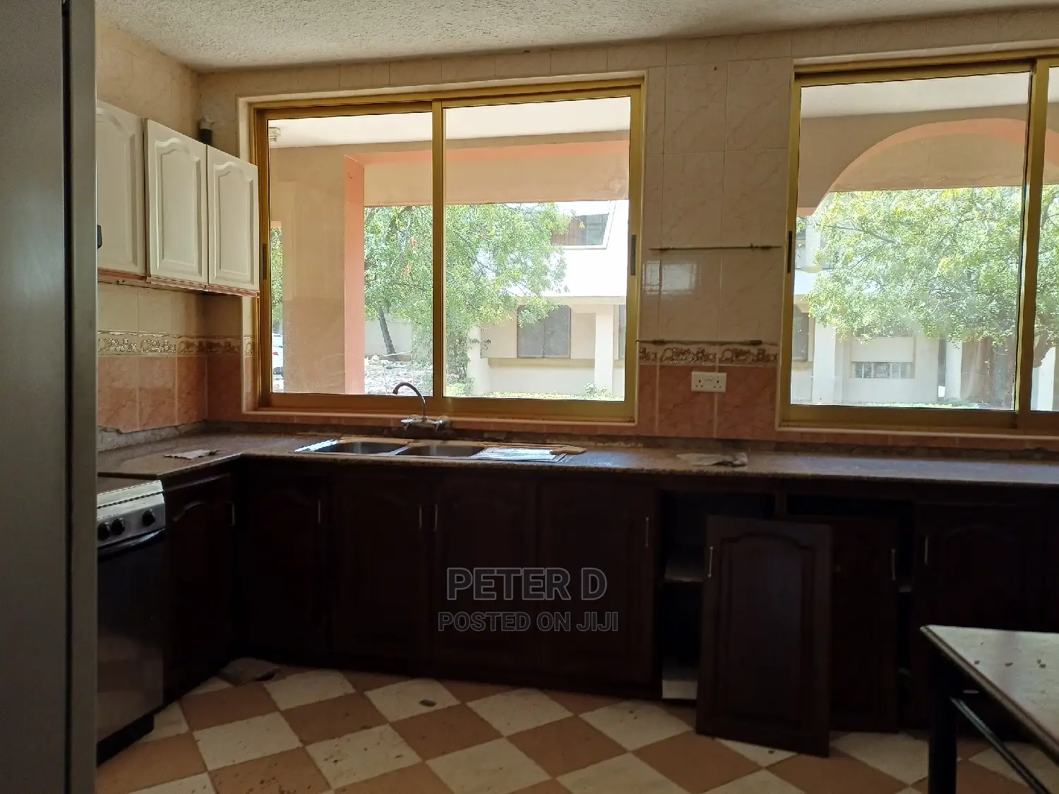 Furnished 4bdrm Villa in Mikocheni for Rent in Mikocheni