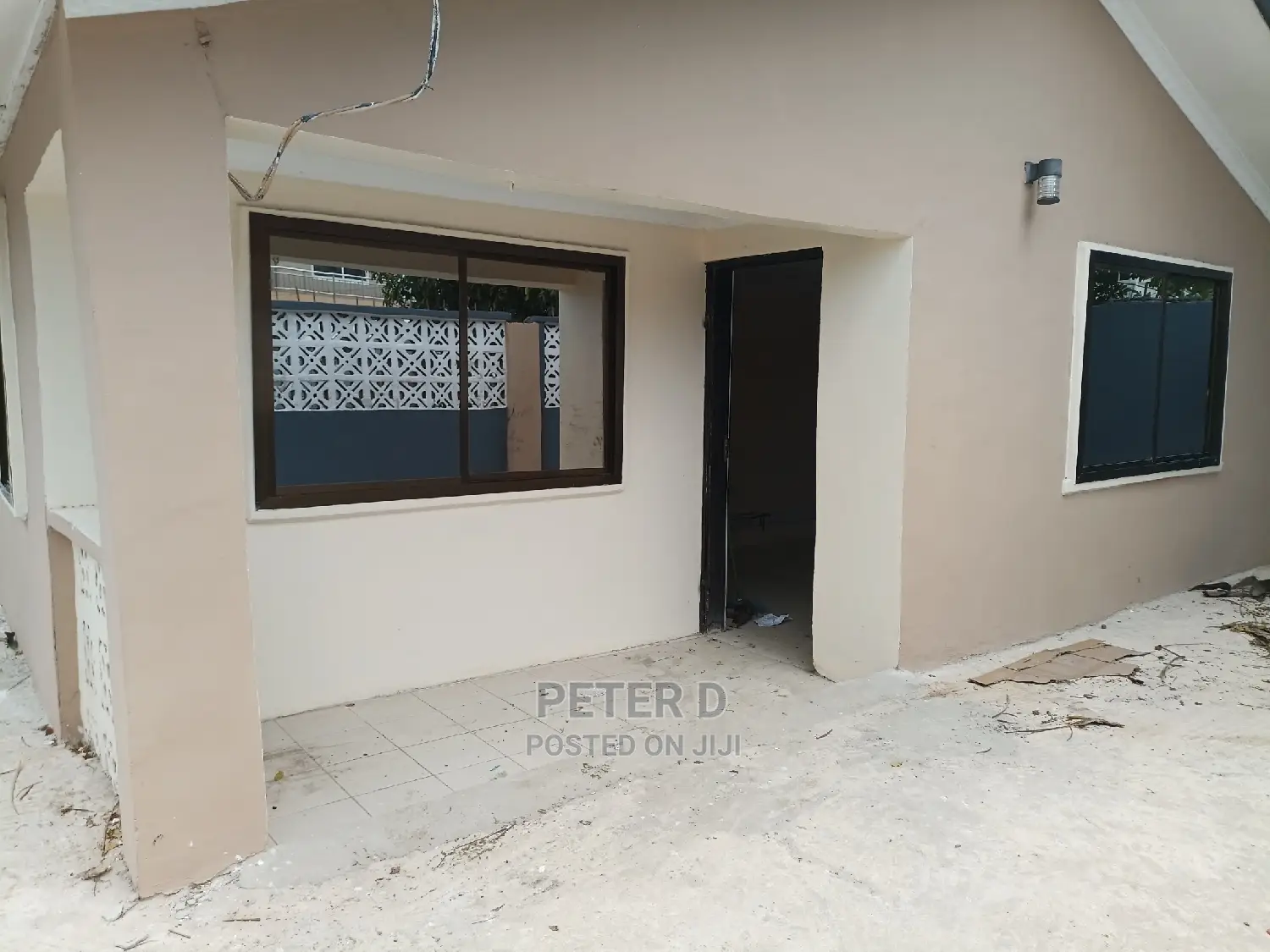 2bdrm Shared Apartment in Mikocheni for Rent in Mikocheni