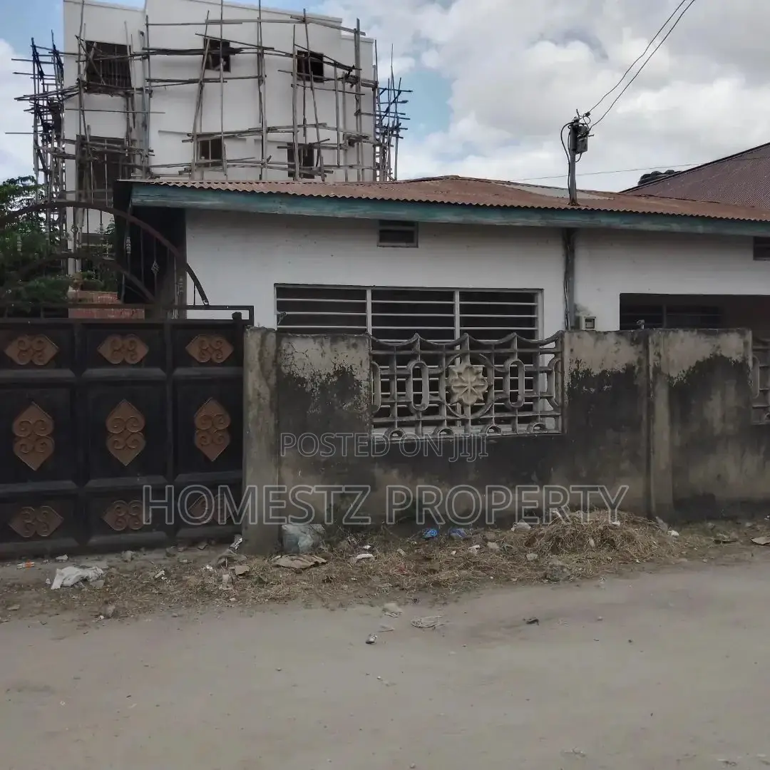 3bdrm House in Sinza Mori, Kinondoni for Sale in Kinondoni