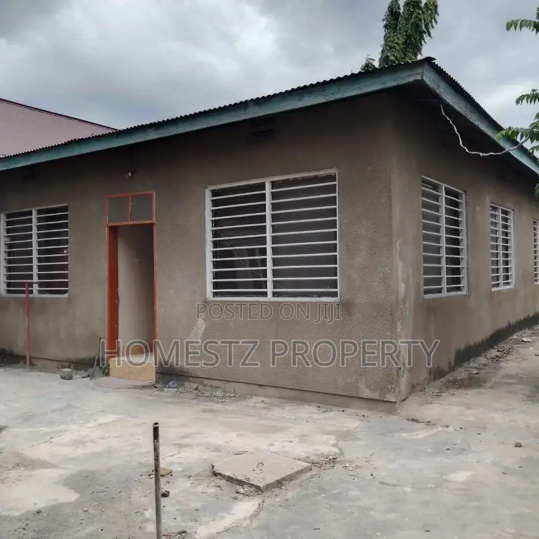 3bdrm House in Sinza Mori, Kinondoni for Sale in Kinondoni