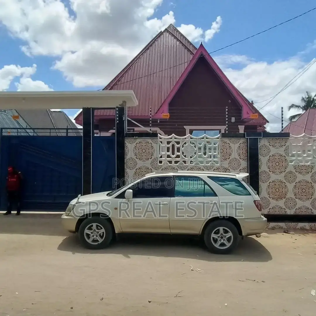 4bdrm House in Chamzi Mzamabarauni, Temeke for Sale in Temeke