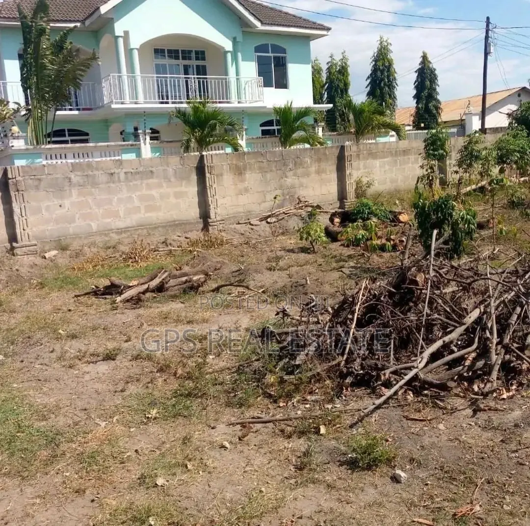 Plot for Sale Ar Tegeta Dawasco. in Kinondoni