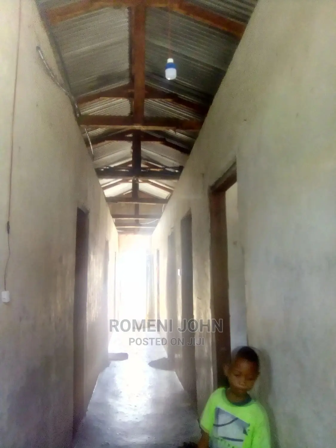 Furnished 6bdrm Bungalow in Tanzania Daressalaam, Ukonga for Sale in Ukonga