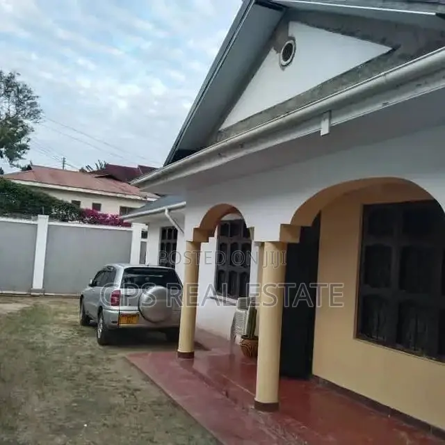 3bdrm House in Kimara Temboni, Kinondoni for Sale in Kinondoni