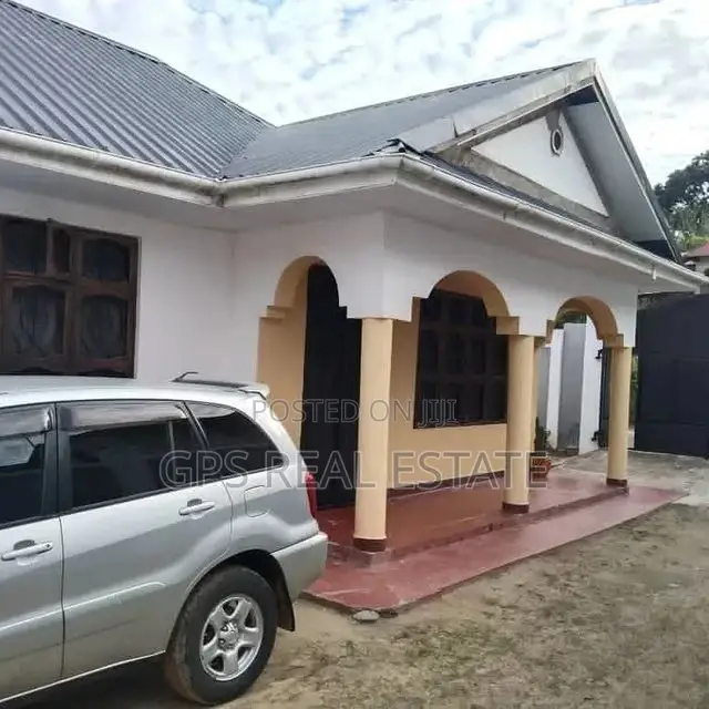 3bdrm House in Kimara Temboni, Kinondoni for Sale in Kinondoni