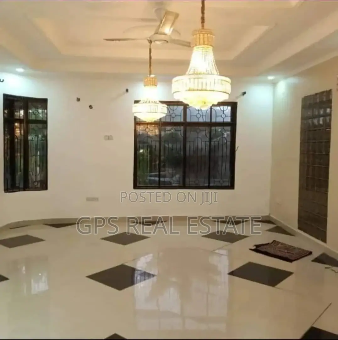 4bdrm House in Mpigi Magoe, Kinondoni for Sale in Kinondoni