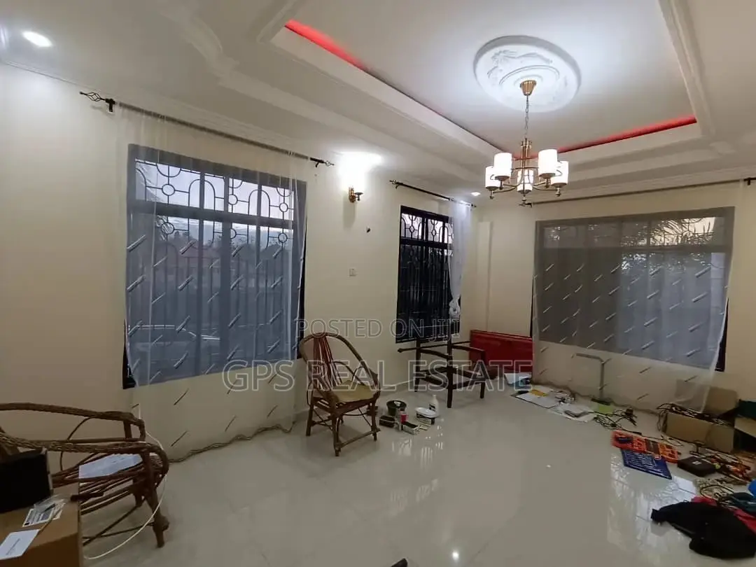 4bdrm House in Mpigi Magoe, Kinondoni for Sale in Kinondoni