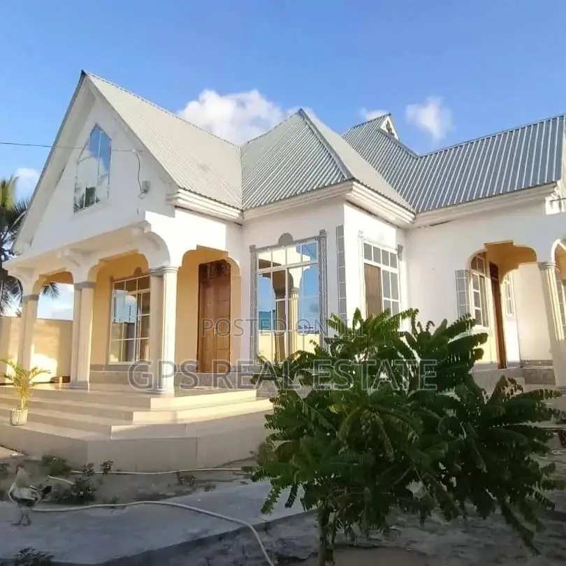 4bdrm House in Kibada, Kinondoni for Sale in Kinondoni