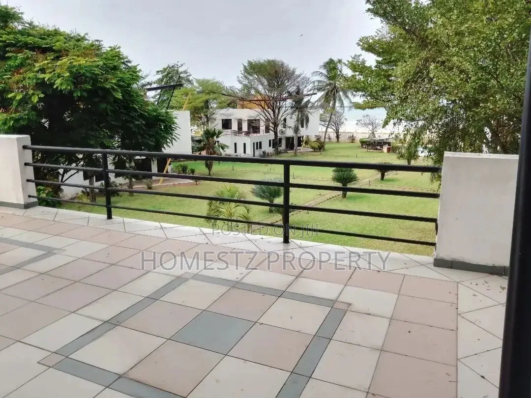 Furnished 4bdrm Apartment in Kawe Beach, Kinondoni for Sale in Kinondoni