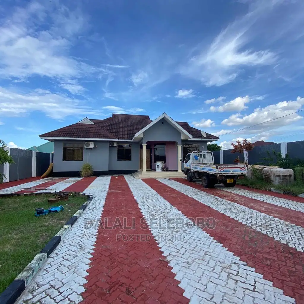 3bdrm Bungalow in Mbweni Mpiji for Rent in Mbweni