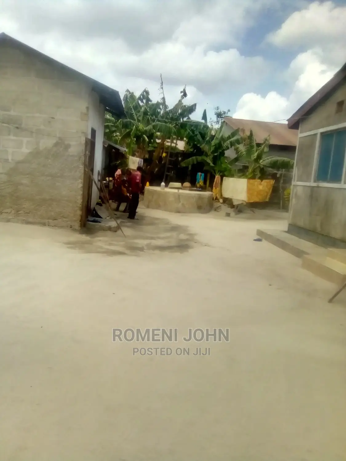 Furnished 7bdrm Townhouse/Terrace in Tanzania Daressalaam for Sale in Ukonga