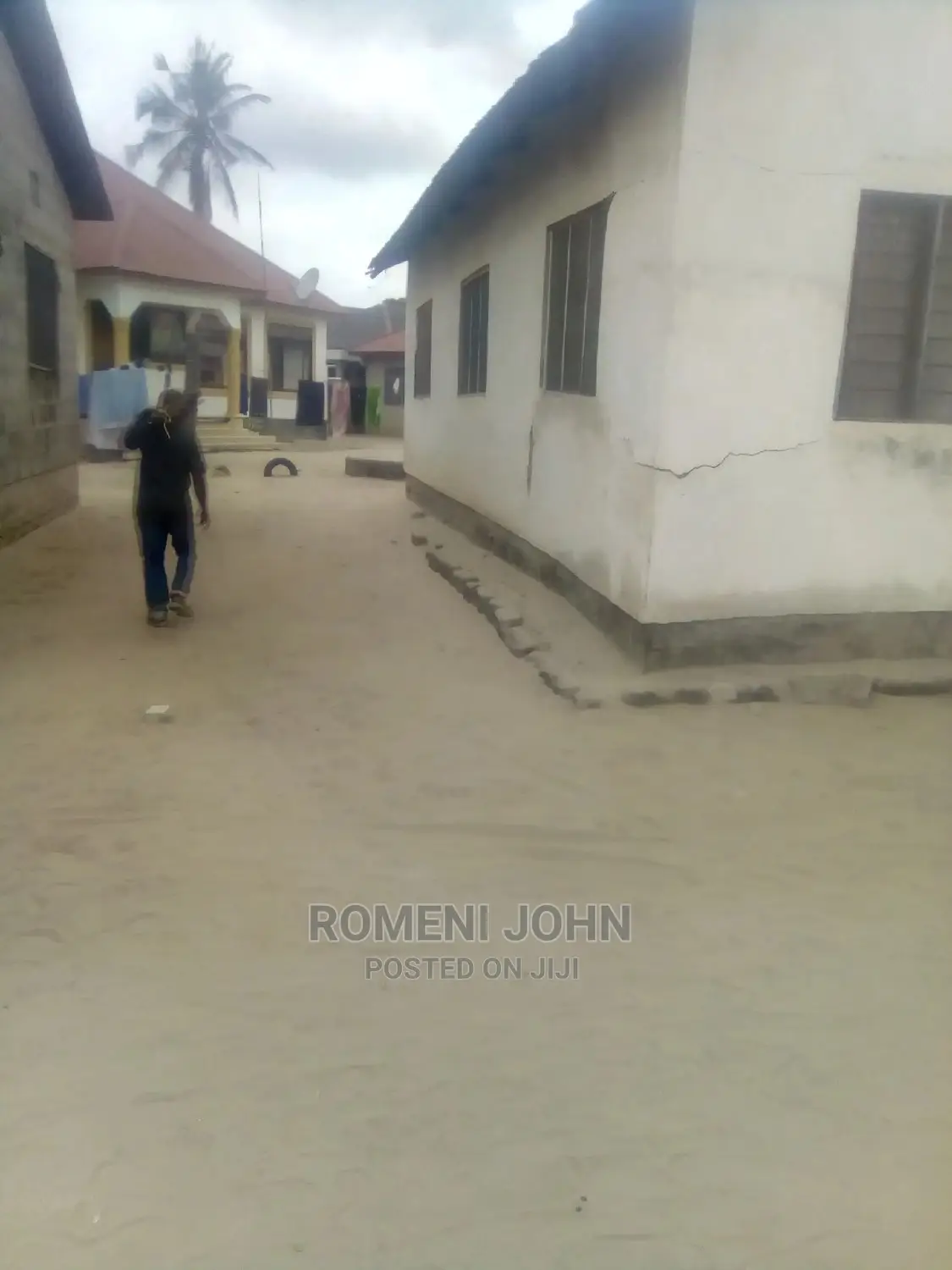 Furnished 6bdrm Townhouse/Terrace in Tanzania Daressalaam for Sale in Ukonga