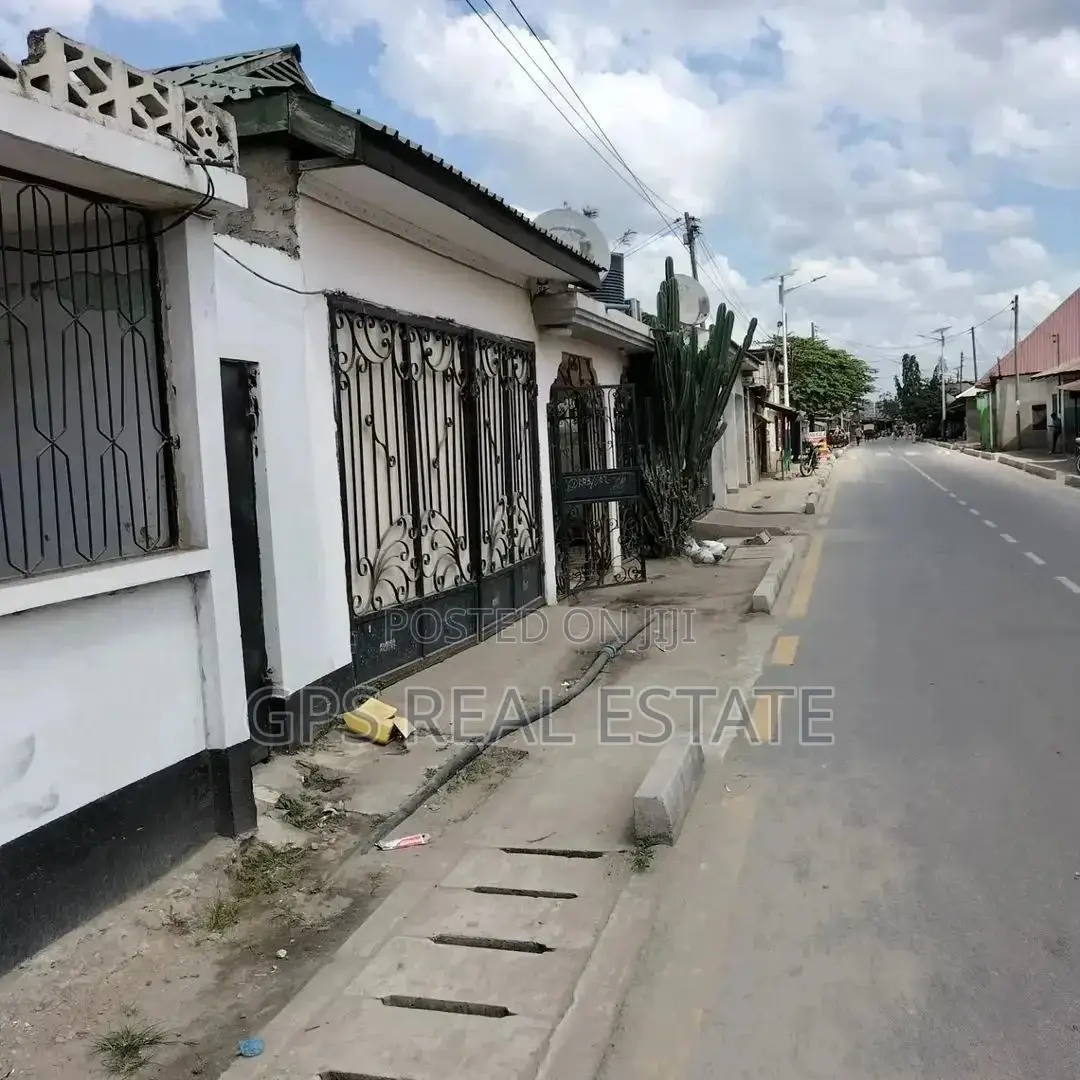 3bdrm House in Tandale Kwa Tumbo, Ilala for Sale in Ilala