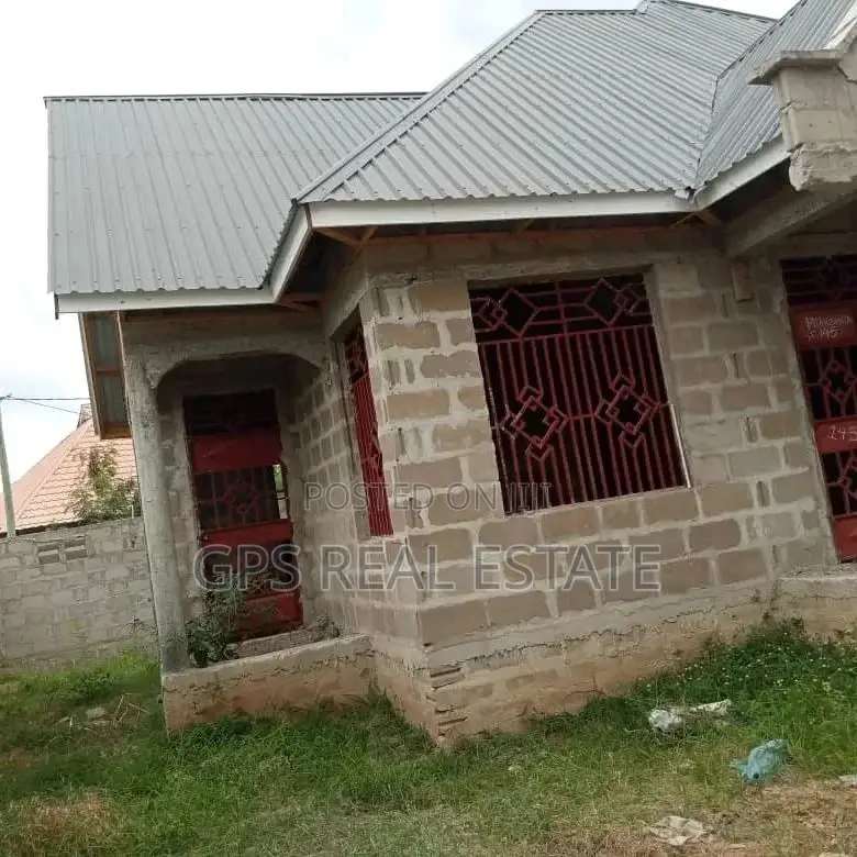 3bdrm House in Malamba Mawili, Kinondoni for Sale in Kinondoni