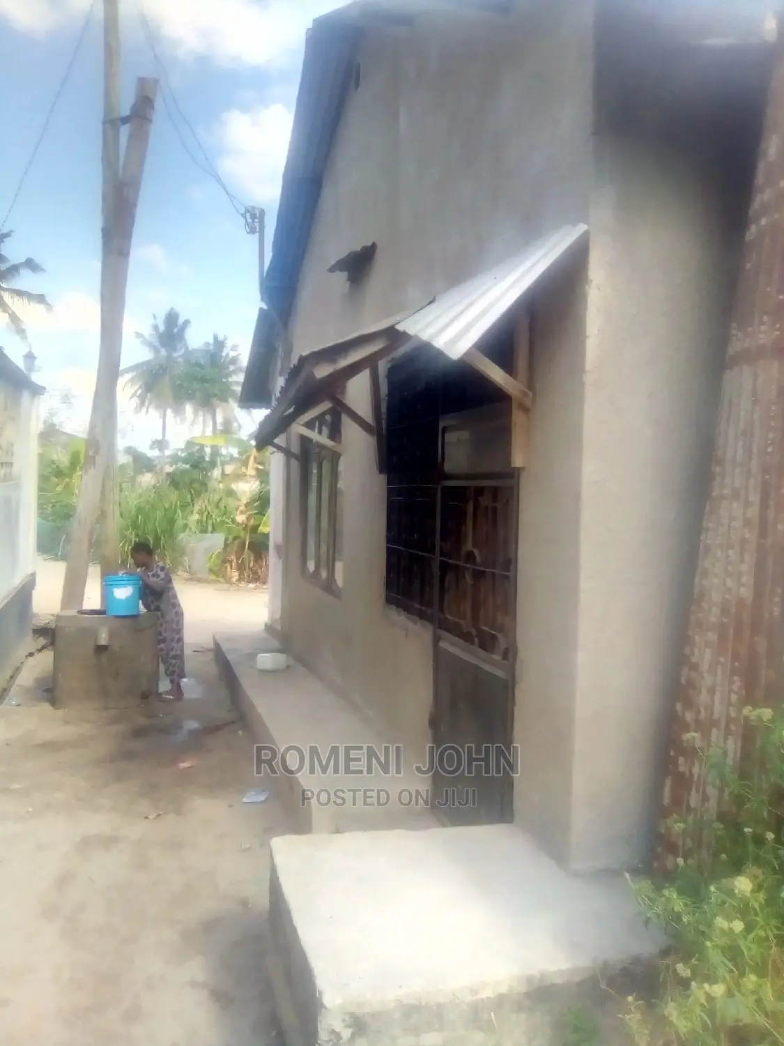 Furnished 5bdrm Townhouse/Terrace in Tanzania Daressalaam for Sale in Ukonga