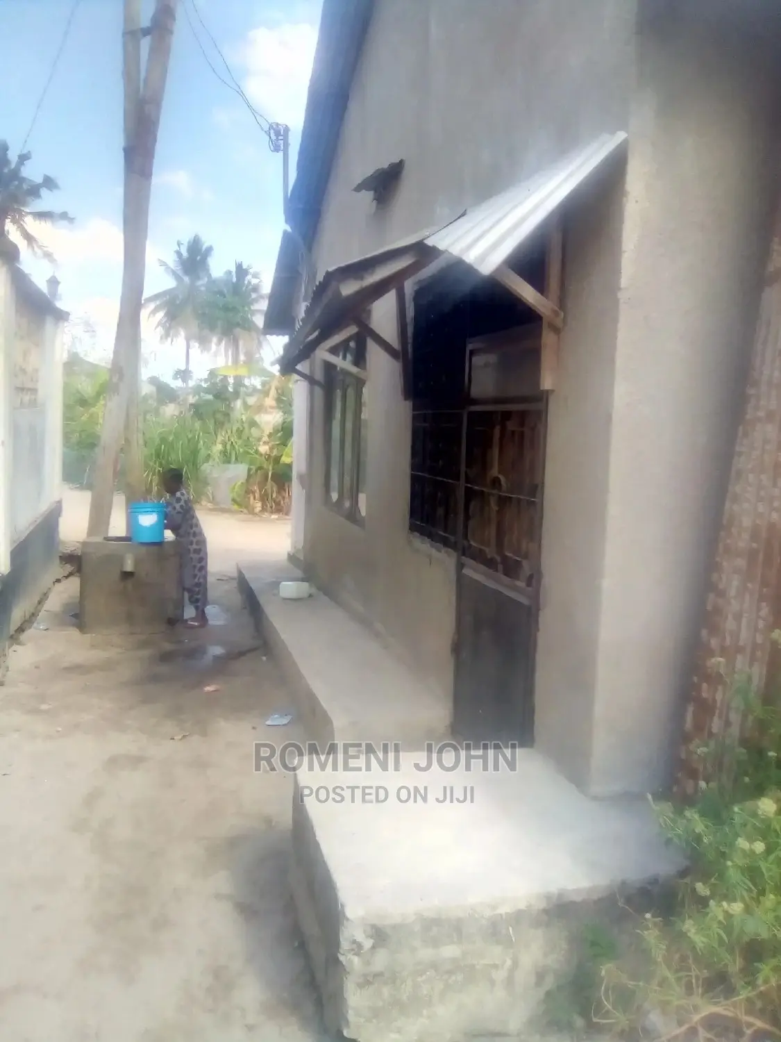 Furnished 5bdrm Townhouse/Terrace in Tanzania Daressalaam for Sale in Ukonga