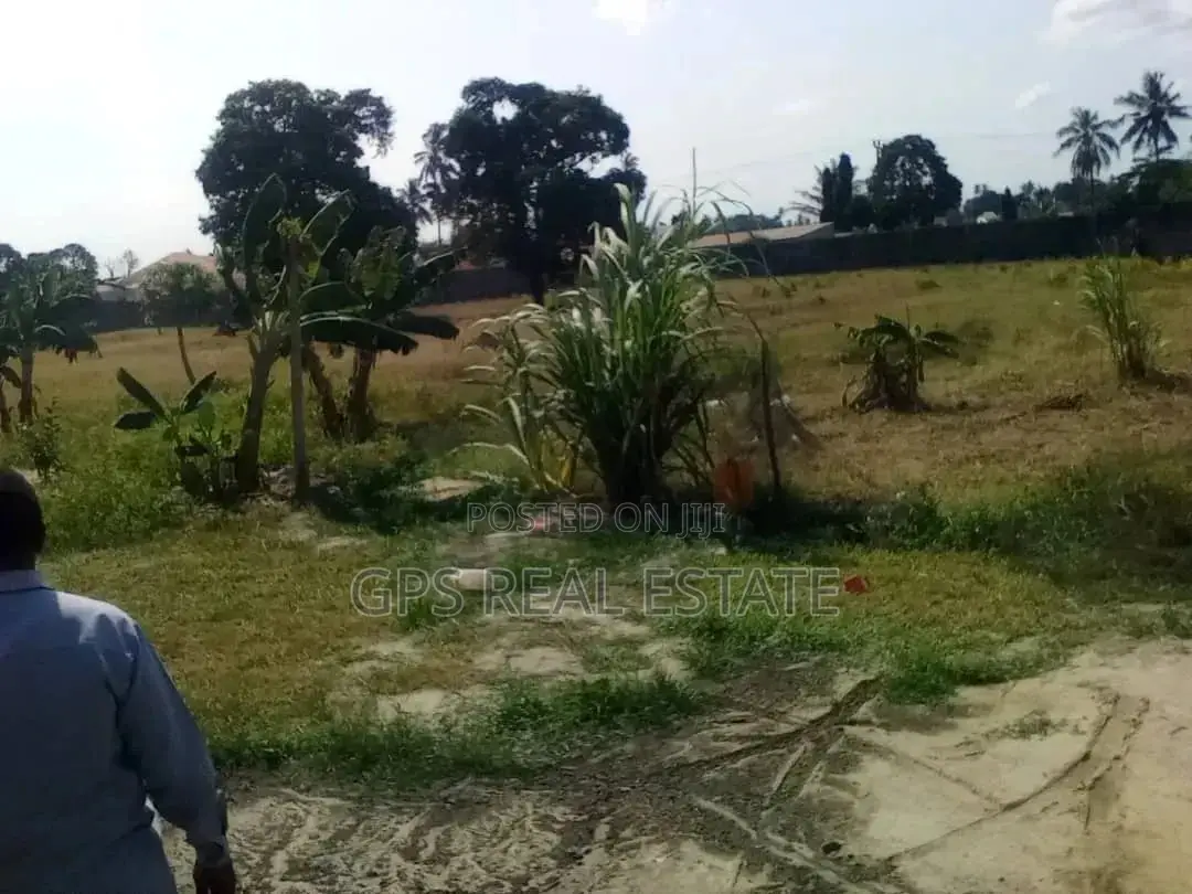 Yard For Sale in Ilala