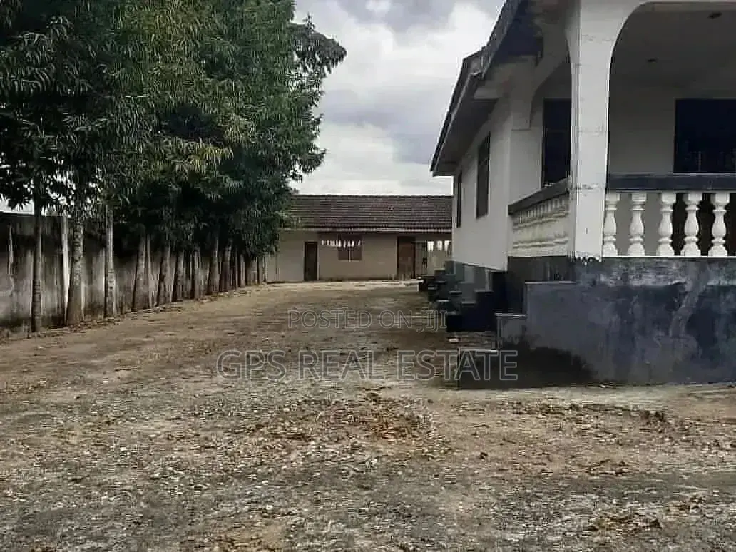 5bdrm House in Kibamba, Ilala for Sale in Ilala