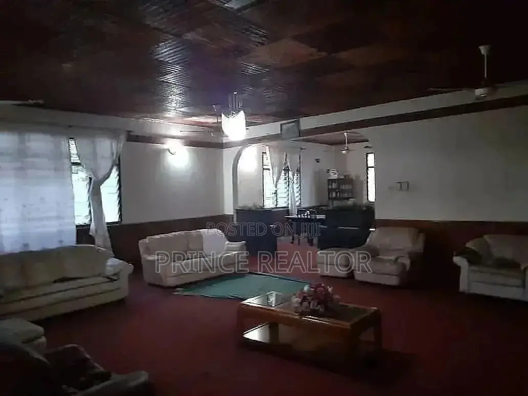 5bdrm House in Kibamba, Ilala for Sale in Ilala