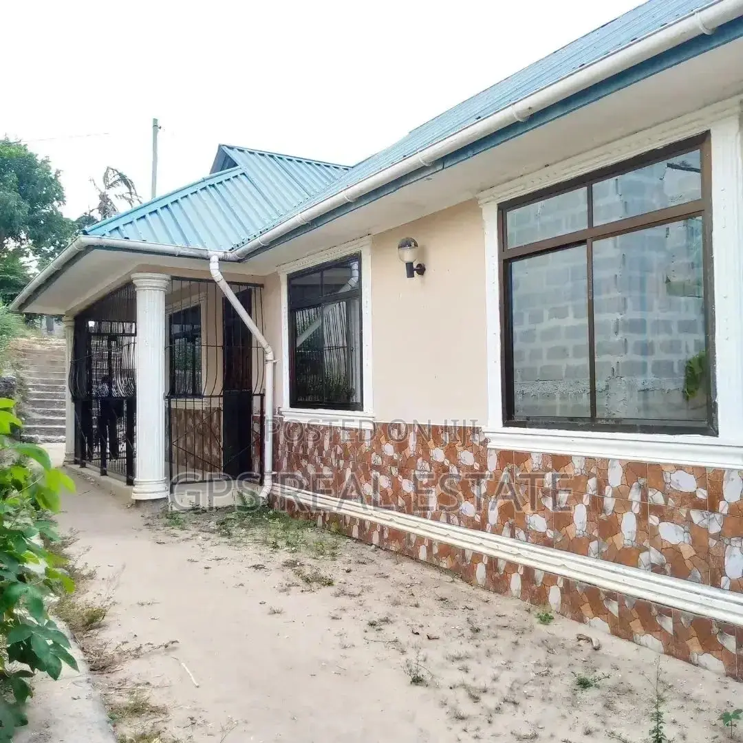 3bdrm House in Kinyerez Songas, Ilala for sale in Ilala