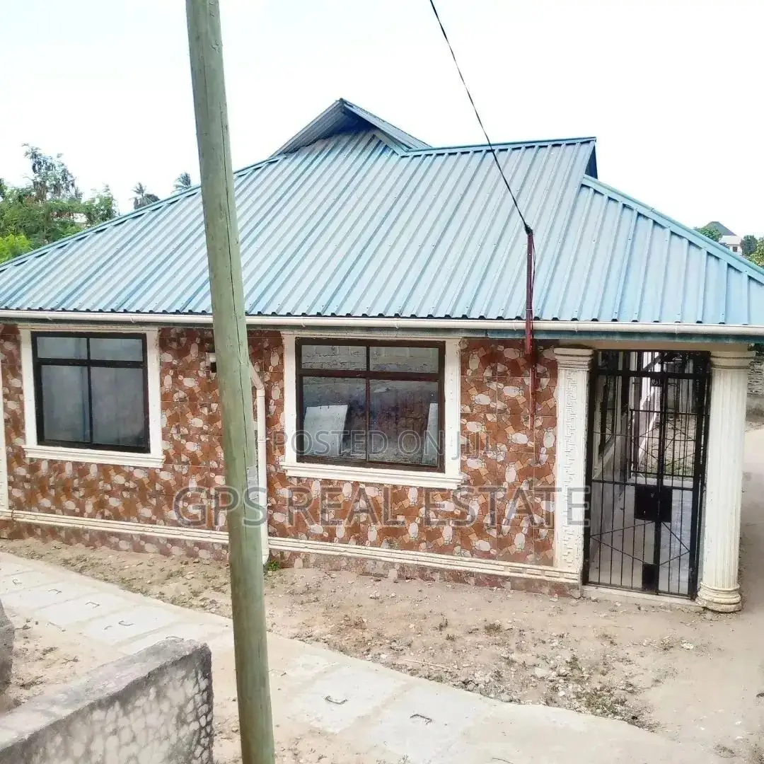 3bdrm House in Kinyerez Songas, Ilala for sale in Ilala