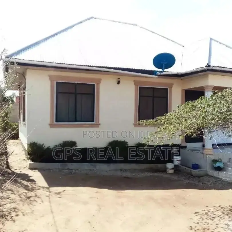 3bdrm House in Mbezi Msakuzi, Kinondoni for Sale in Kinondoni