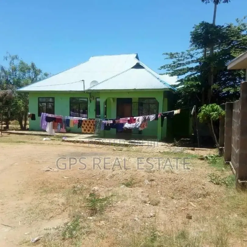 3bdrm House in Tegeta Skanska, Kinondoni for Sale in Kinondoni