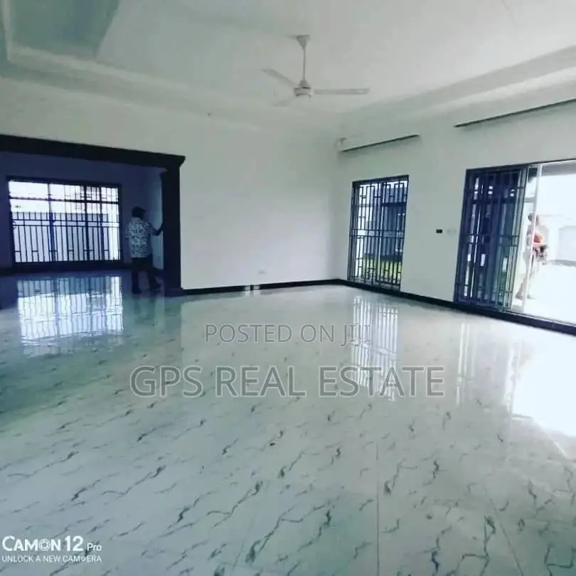 4bdrm House in Kibugumo Kigamboni for Sale in Kigamboni