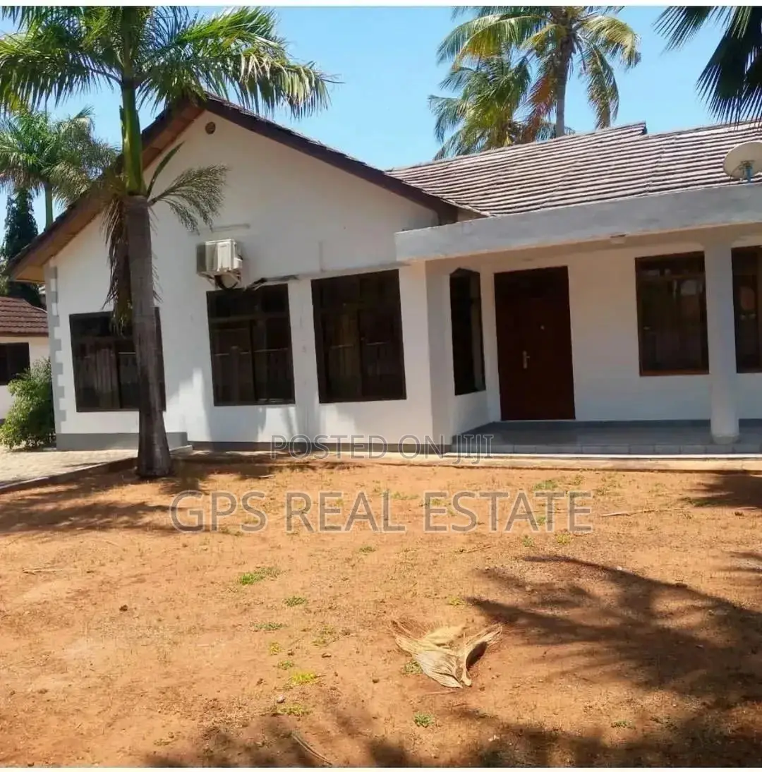 4bdrm House in Bahari Beach, Ilala for Sale in Ilala