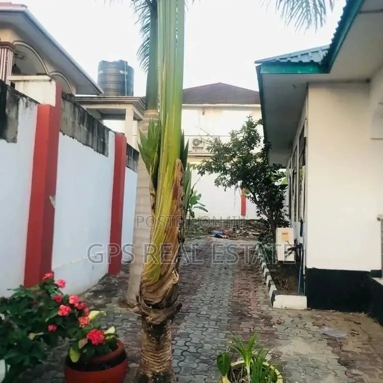 3bdrm House in Goba Lastanza, Kinondoni for sale in Kinondoni