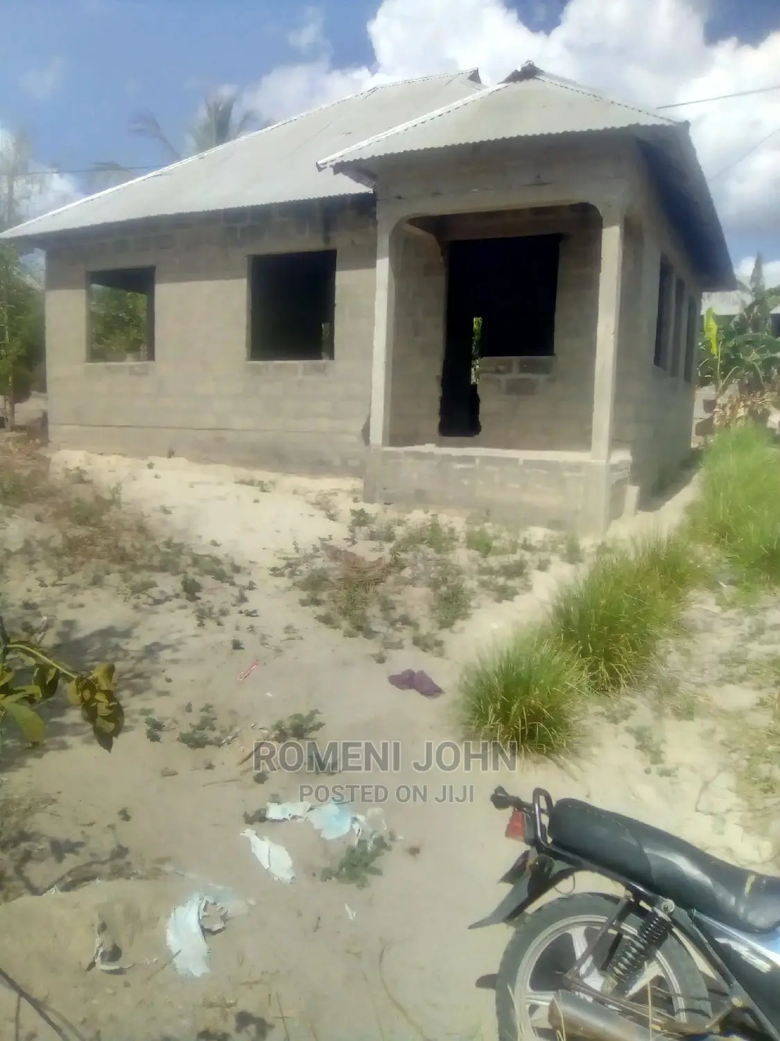 Furnished 6bdrm Townhouse/Terrace in Tanzania Daressalaam for Sale in Ukonga