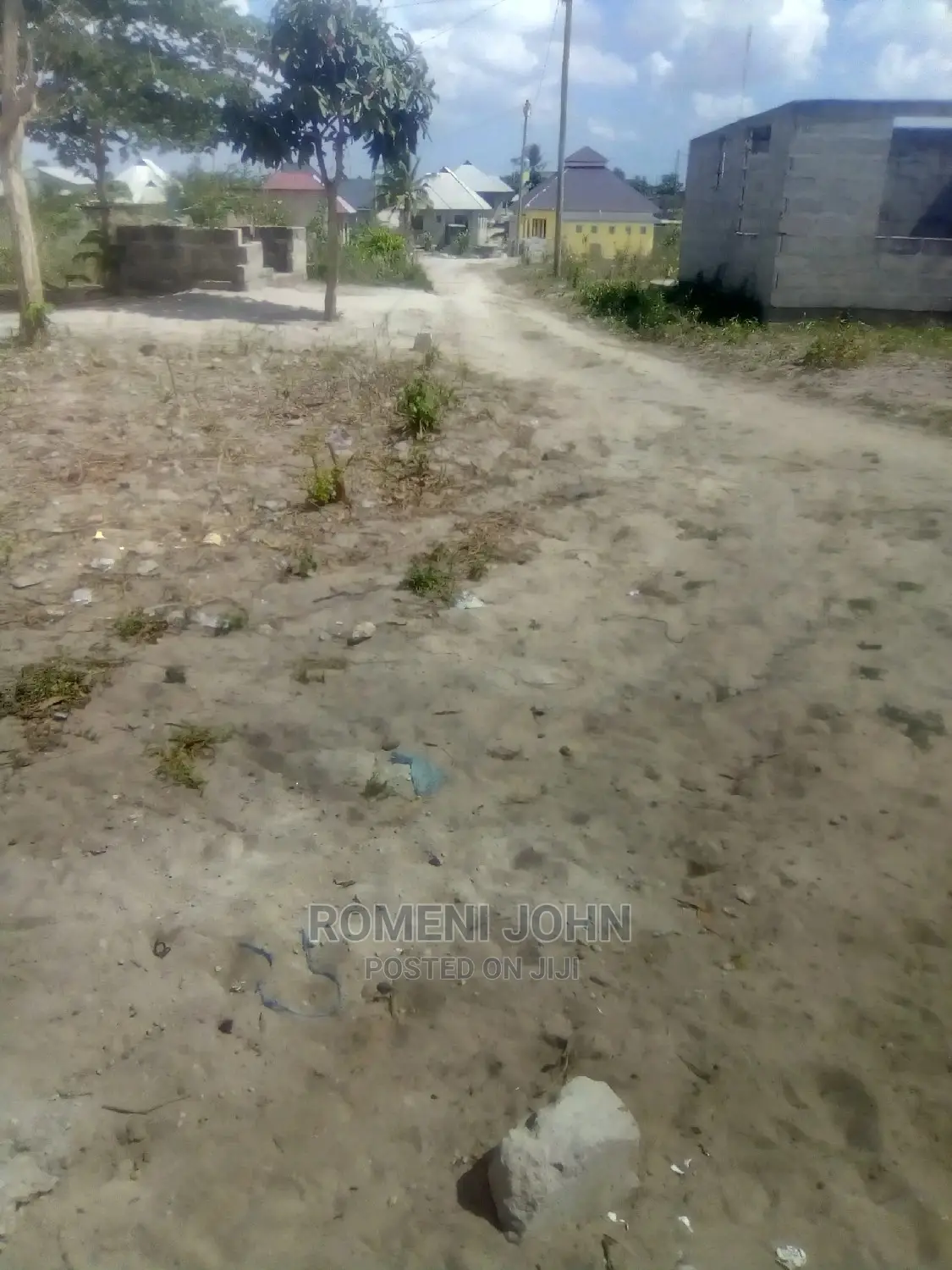 Viwanja Viwili Vinauzwa Milioni 5 in Ukonga