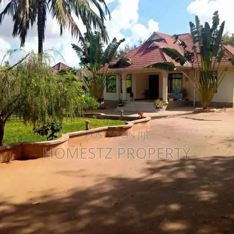 4bdrm House in Goba Kulangwa, Kinondoni for Sale in Kinondoni