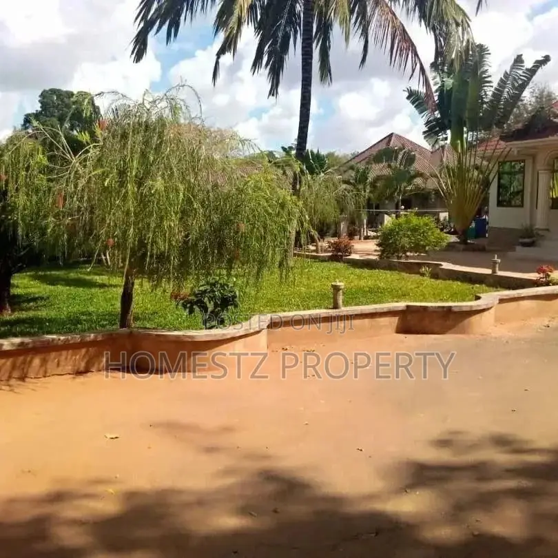 4bdrm House in Goba Kulangwa, Kinondoni for Sale in Kinondoni