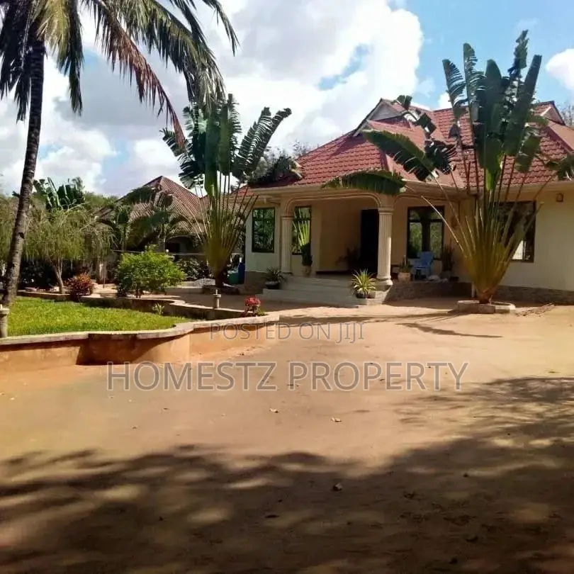 4bdrm House in Goba Kulangwa, Kinondoni for Sale in Kinondoni