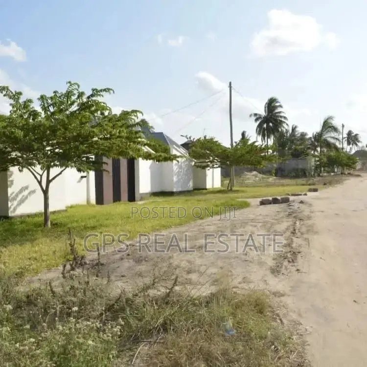4bdrm House in Kibada, Kigamboni for Sale in Kigamboni