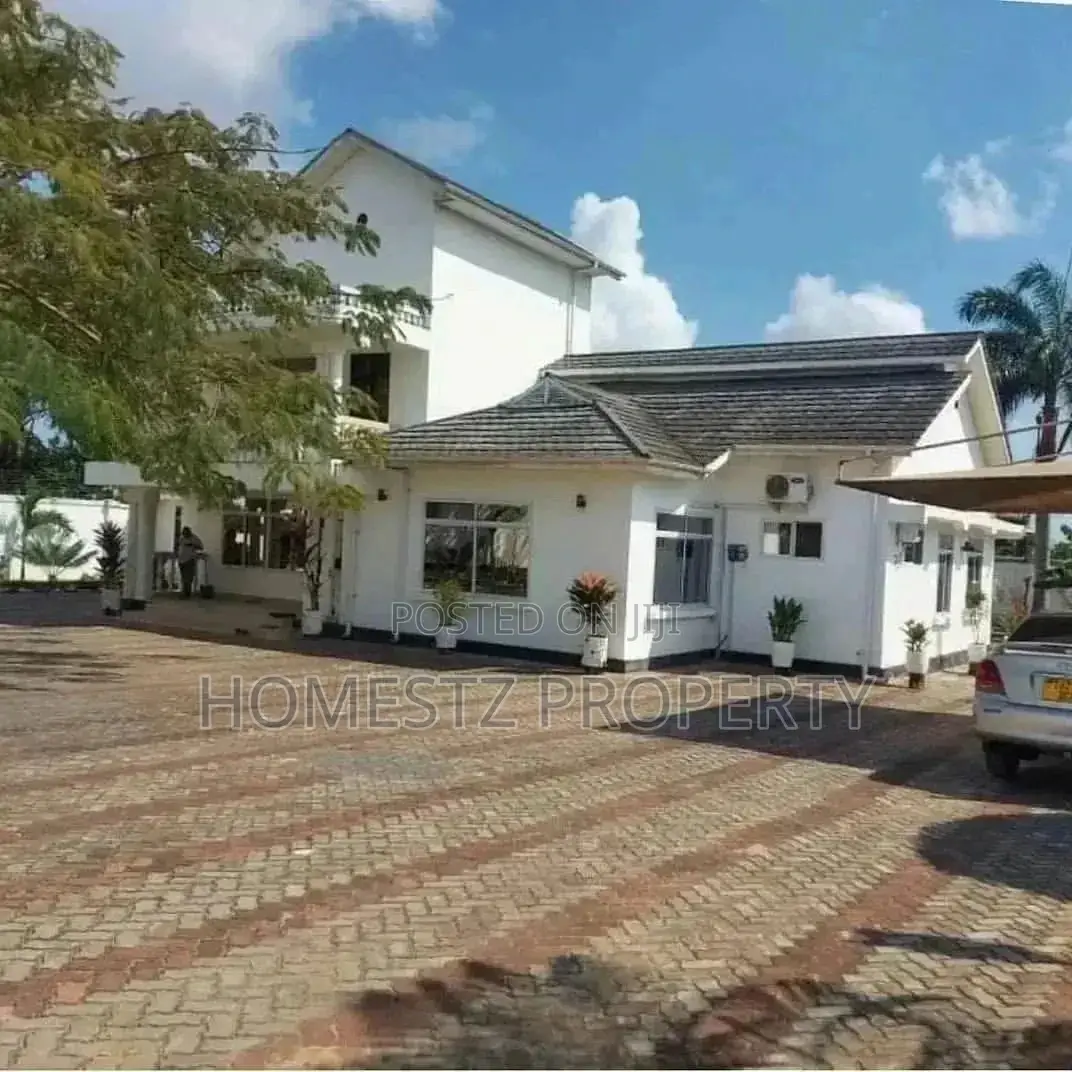 4bdrm House in Bunju B, Kinondoni for Sale in Kinondoni