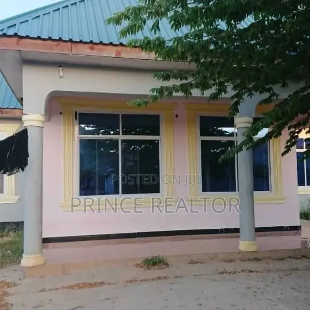 4bdrm House in Kibugumo, Kigamboni for Sale in Kigamboni