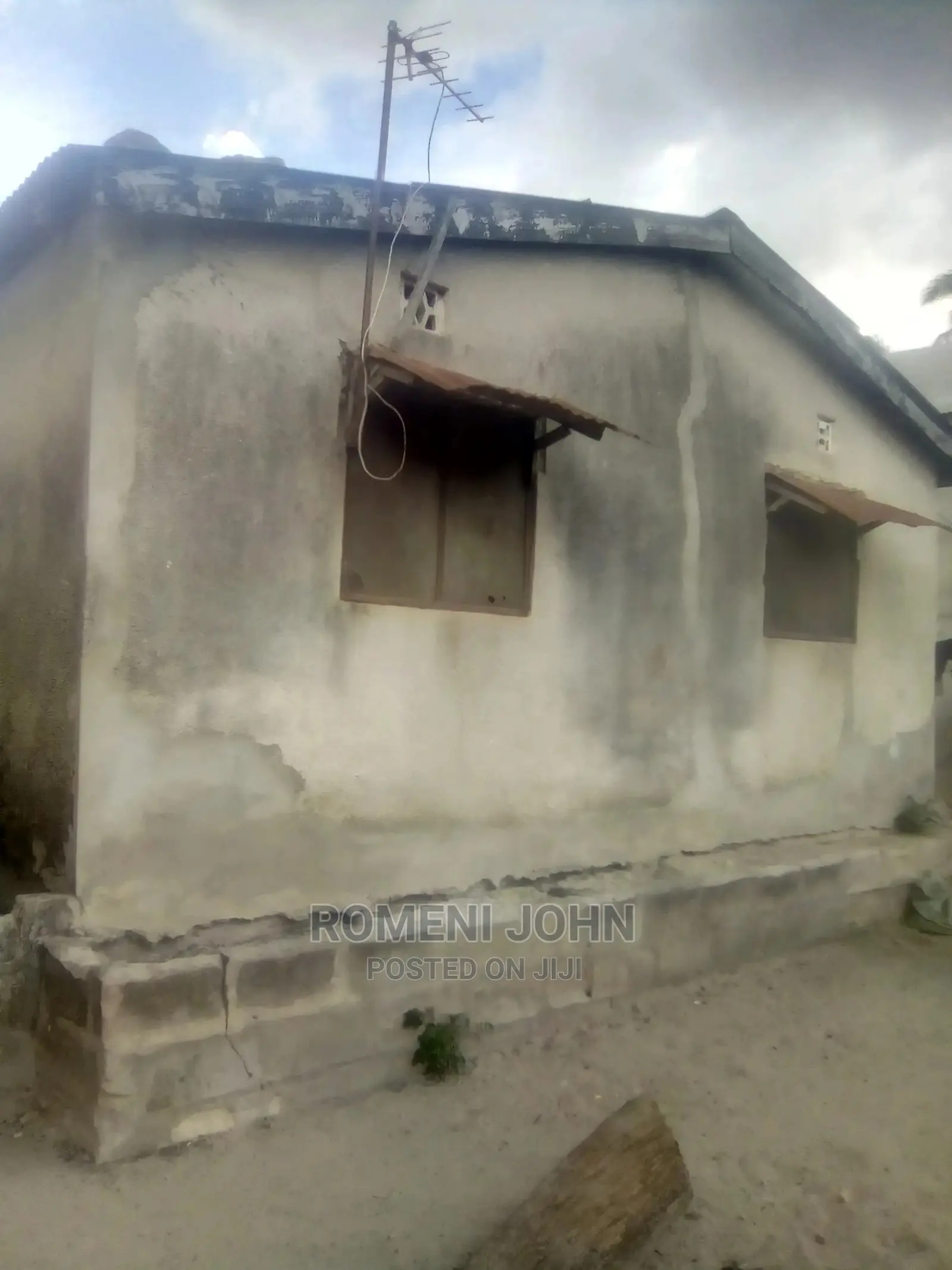 6bdrm Townhouse/Terrace in Tanzania Daressalaam for Sale in Ukonga