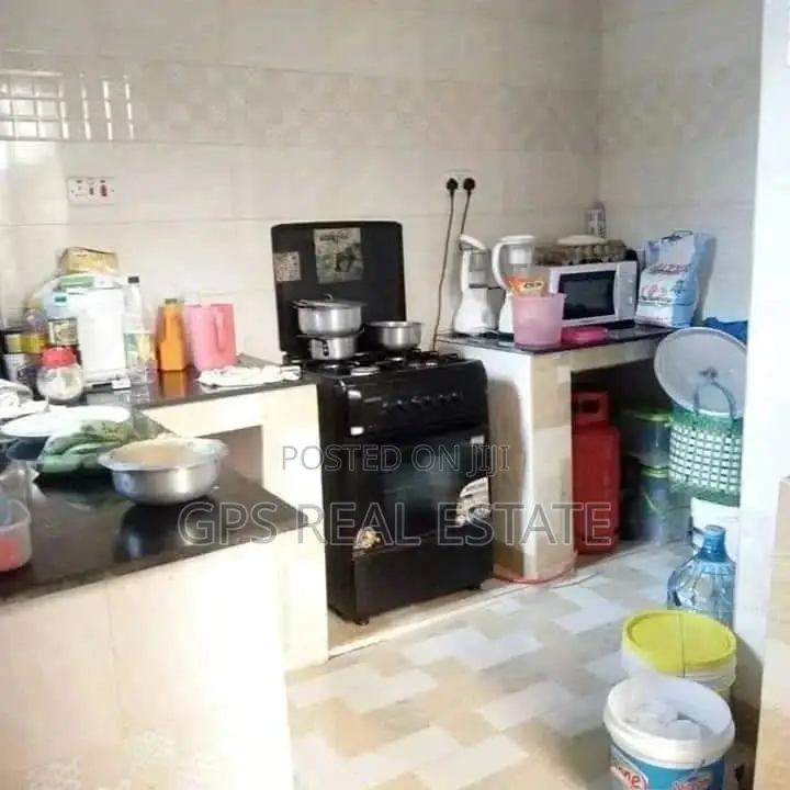 3bdrm House in Kinyerez, Kinondoni for Sale in Kinondoni