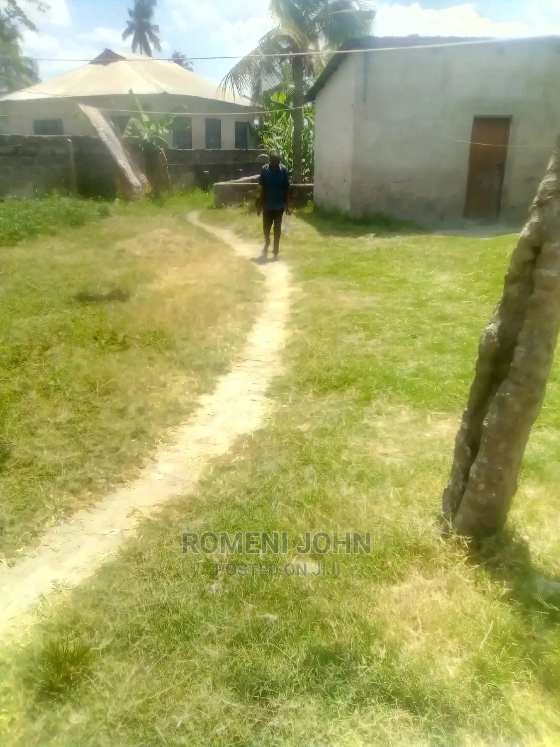 Furnished 8bdrm Townhouse/Terrace in Tanzania Daressalaam for Sale in Ukonga