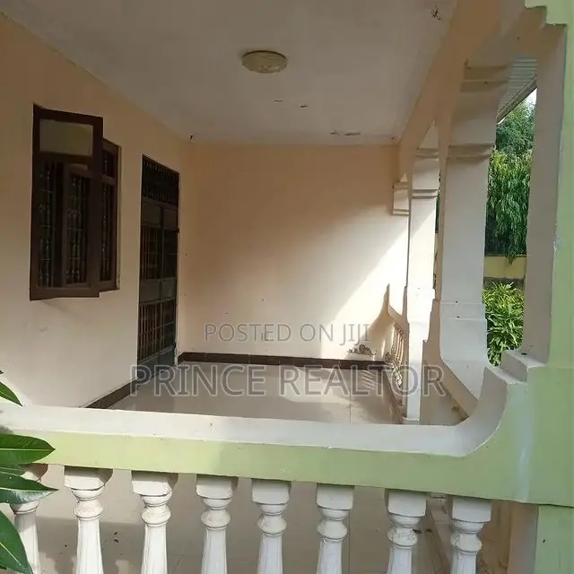 4bdrm House in Kimara, Kinondoni for Sale in Kinondoni