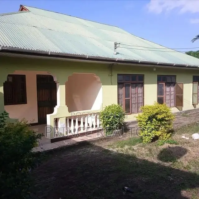 4bdrm House in Kimara, Kinondoni for Sale in Kinondoni