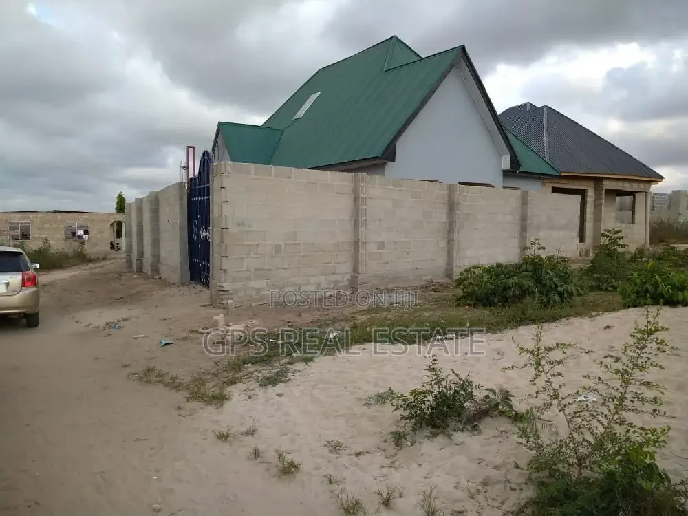 3bdrm House in Msongola, Temeke for Sale in Temeke