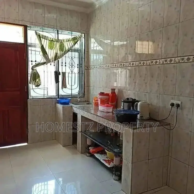 3bdrm House in Kigamboni, Kinondoni for Sale in Kinondoni