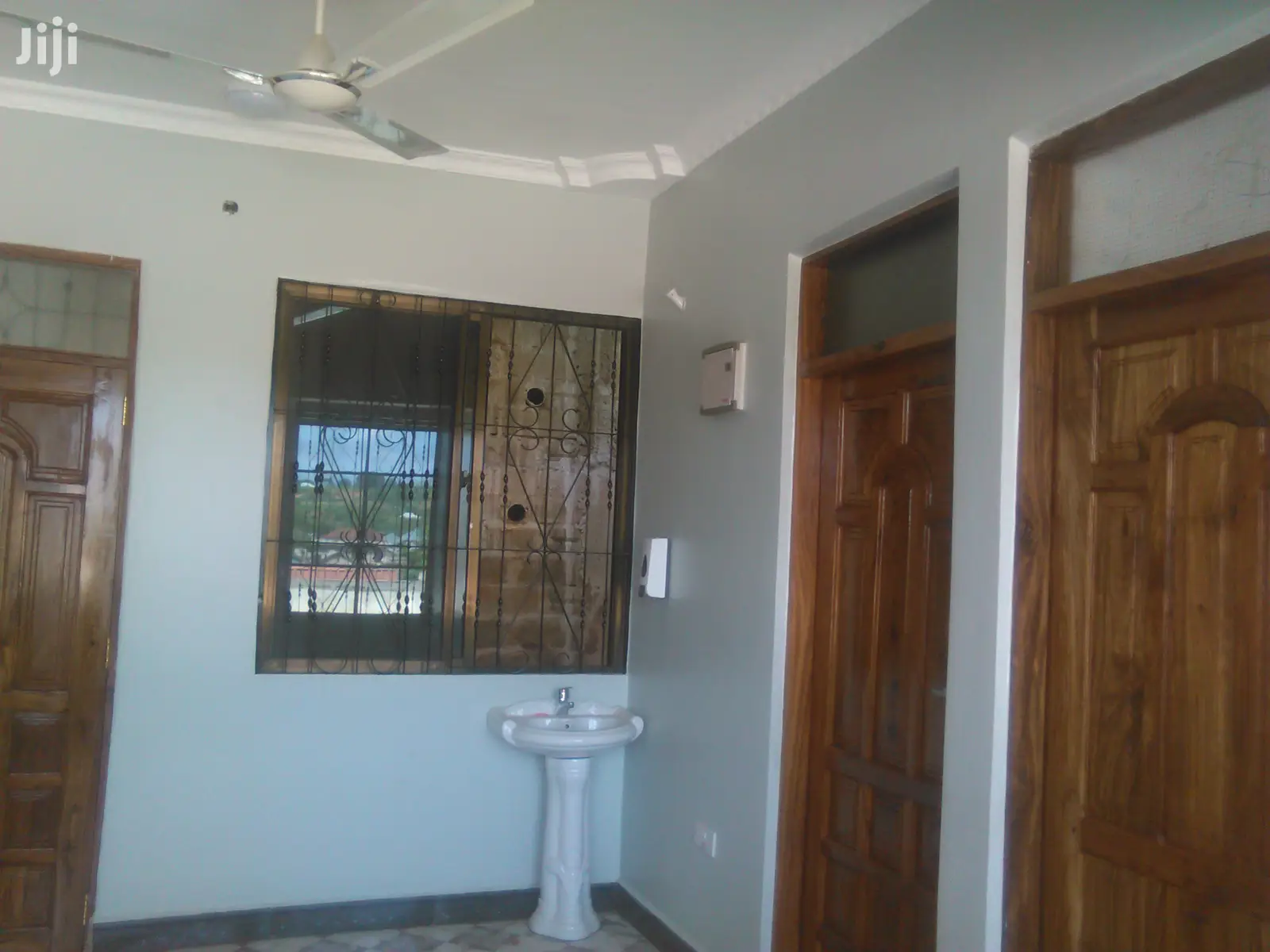 3bdrm House in Kinondoni for Rent in Kinondoni