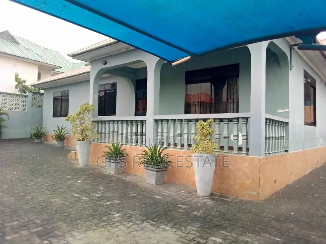 3bdrm House in Kwa Msuguri, Kinondoni for Sale in Kinondoni