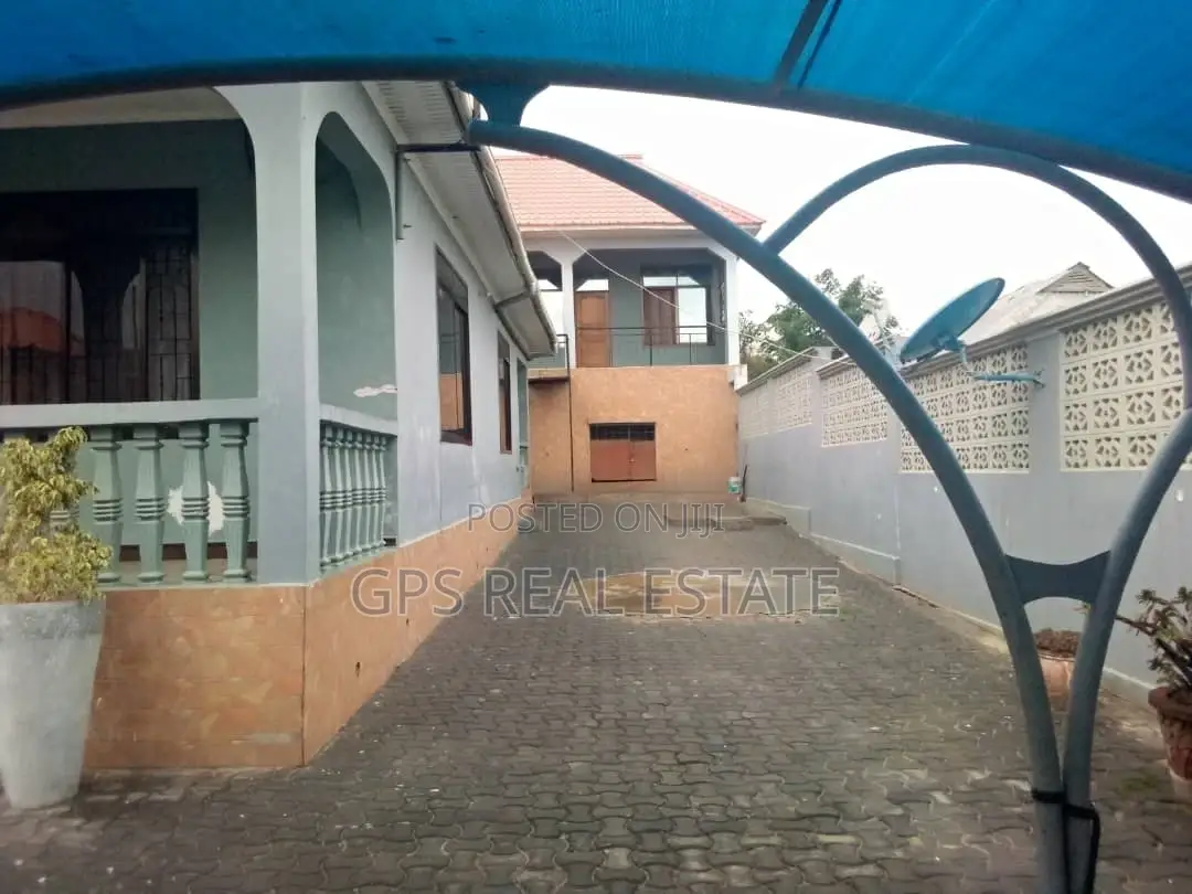 3bdrm House in Kwa Msuguri, Kinondoni for Sale in Kinondoni