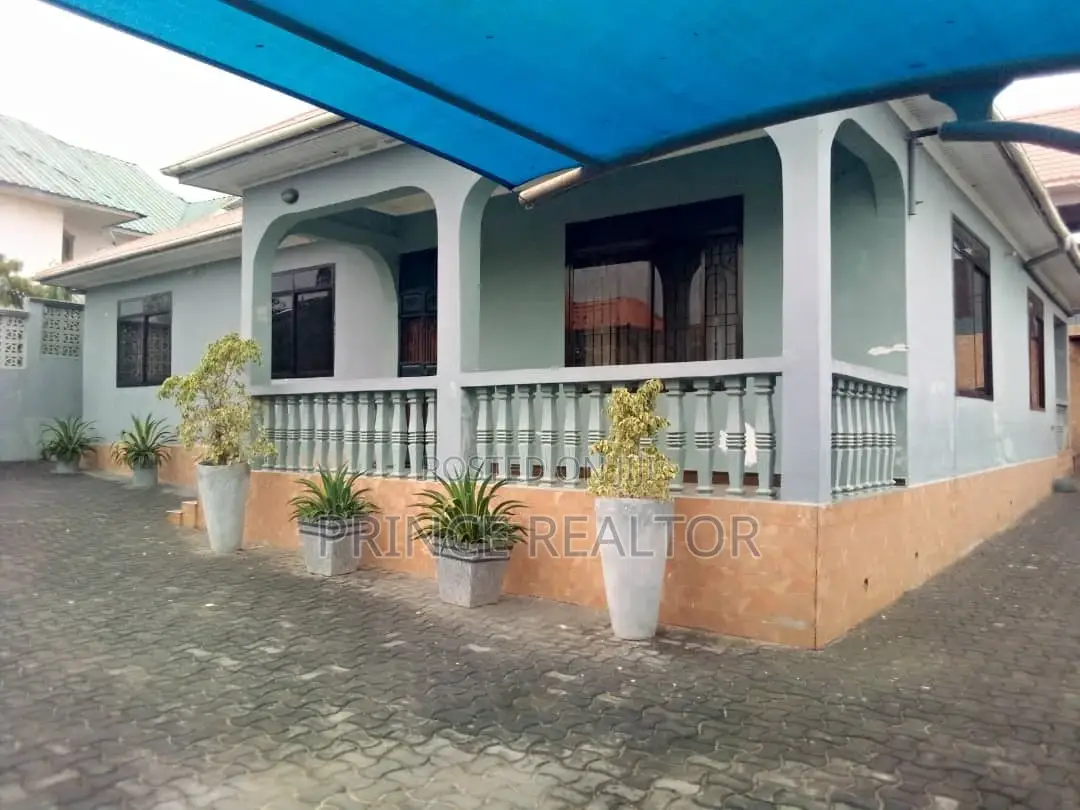 3bdrm House in Kwa Msuguri, Kinondoni for Sale in Kinondoni